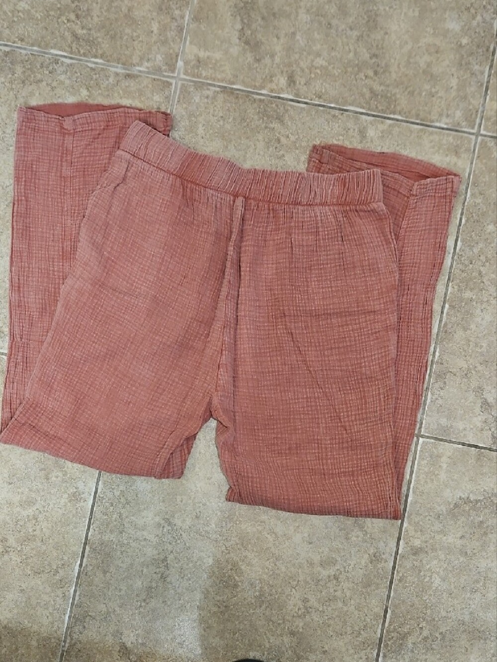 EARTHBOUND Wide-Leg Linen-Texture Pants in Dusty Rose - Picture 3 of 3